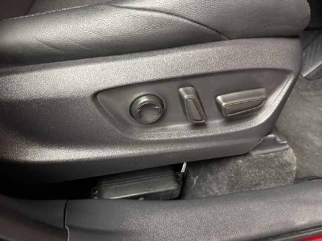 TOYOTA COROLLA CROSS 2024 Image 42