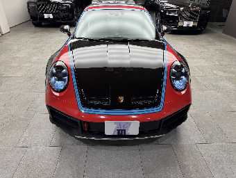 PORSCHE 911 2024 Image 2