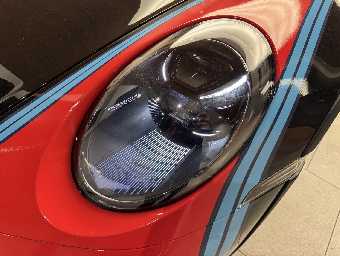 PORSCHE 911 2024 Image 13