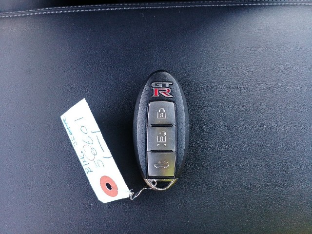 NISSAN GT-R 2008 Image 23