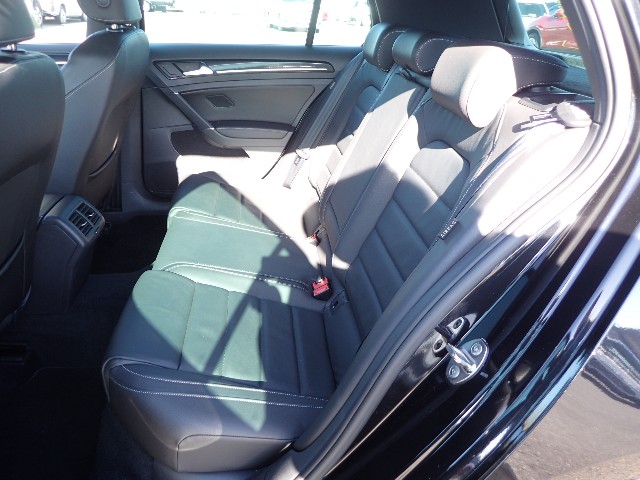 VOLKSWAGEN GOLF R 2016 Image 34