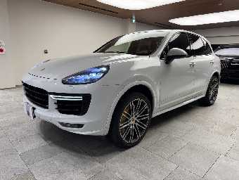 PORSCHE CAYENNE 2015 Image 1