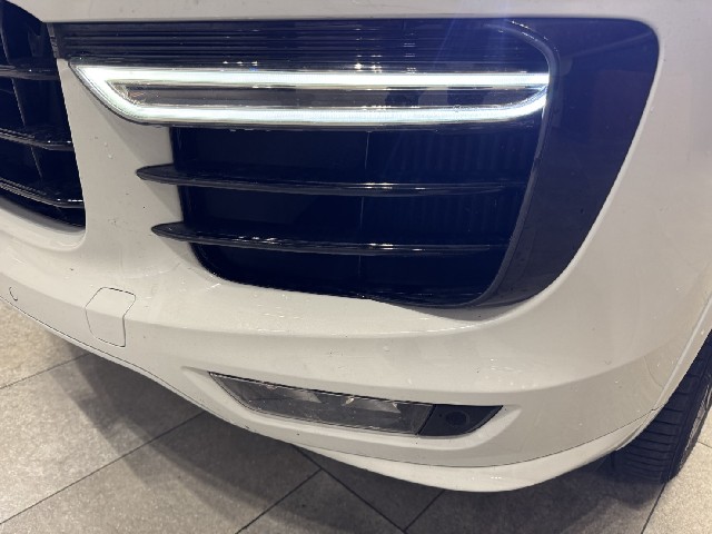 PORSCHE CAYENNE 2015 Image 20