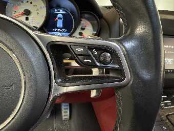 PORSCHE CAYENNE 2015 Image 41