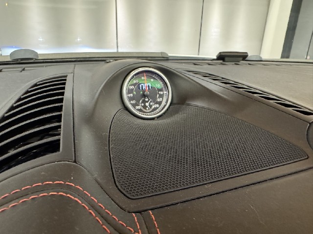 PORSCHE CAYENNE 2015 Image 53