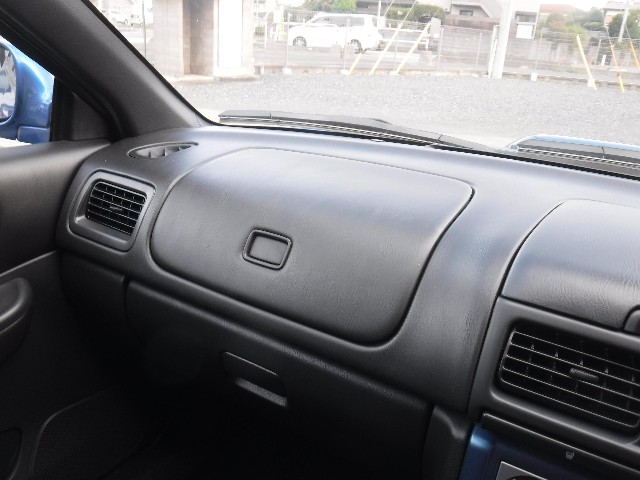 SUBARU IMPREZA SPORT 2000 Image 33