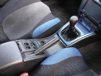 SUBARU IMPREZA SPORT 2000 Image 29