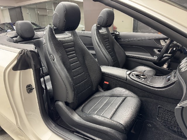 MERCEDES BENZ E CLASS 2018 Image 39