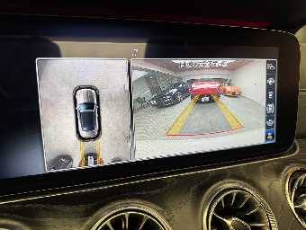 MERCEDES BENZ E CLASS 2018 Image 43