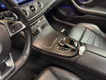 MERCEDES BENZ E CLASS 2018 Image 56