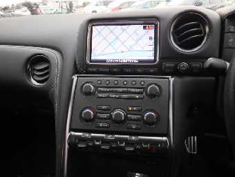 NISSAN GT-R 2013 Image 10