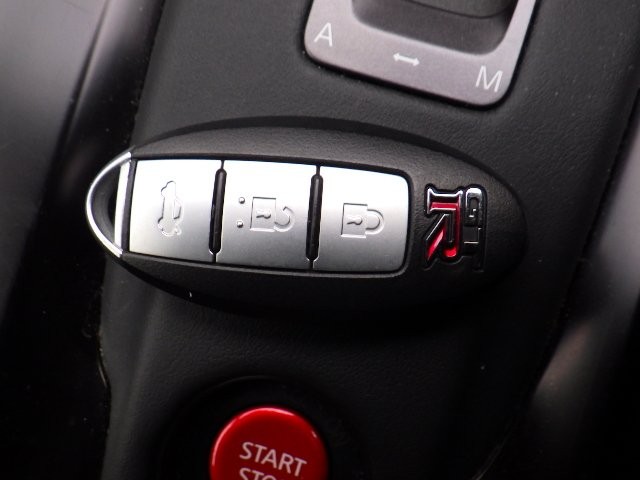 NISSAN GT-R 2013 Image 29