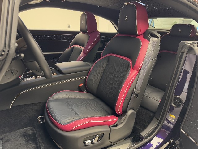 ROLLS ROYCE SPECTRE 2025 Image 21