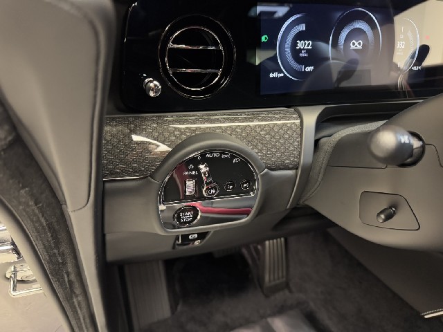 ROLLS ROYCE SPECTRE 2025 Image 46