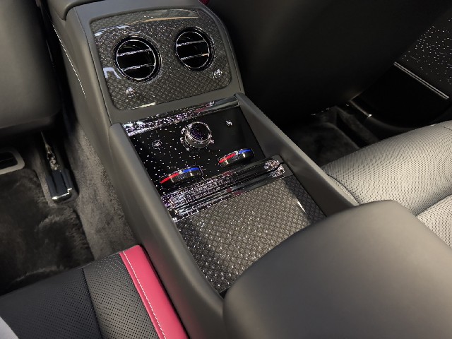 ROLLS ROYCE SPECTRE 2025 Image 67