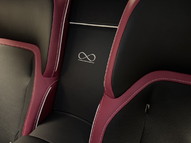 ROLLS ROYCE SPECTRE 2025 Image 69