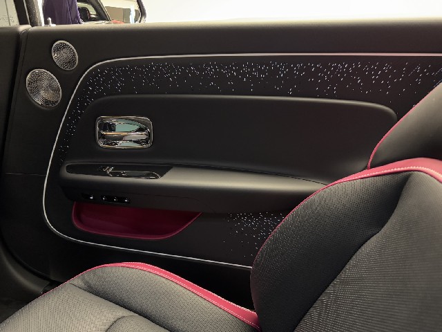 ROLLS ROYCE SPECTRE 2025 Image 72