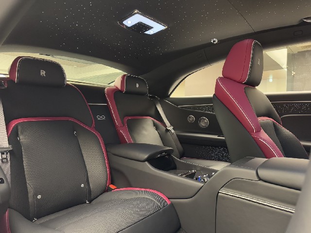 ROLLS ROYCE SPECTRE 2025 Image 74