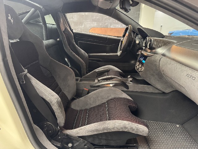 FERRARI 599 GTO 2010 Image 40