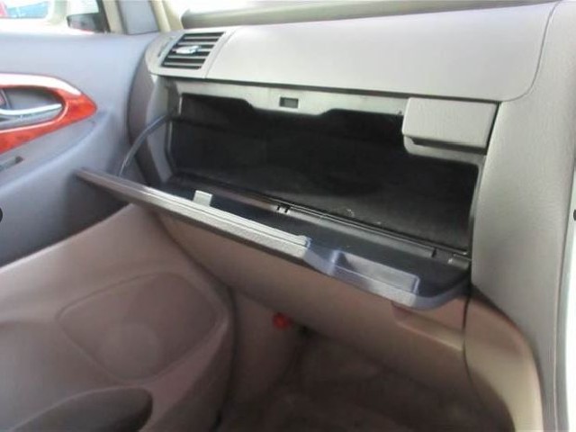 TOYOTA ALPHARD 2002 Image 28