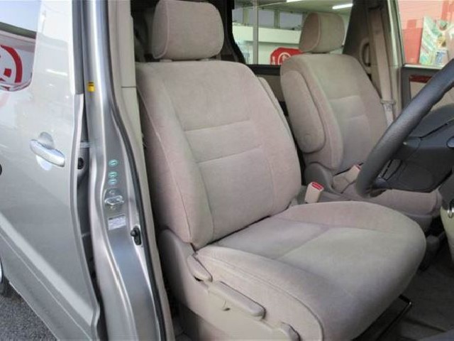 TOYOTA ALPHARD 2002 Image 31