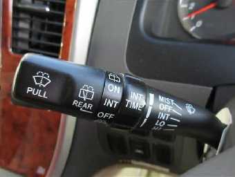 TOYOTA ALPHARD 2002 Image 6