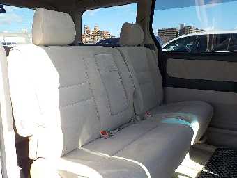 TOYOTA ALPHARD 2002 Image 11