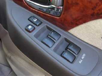 TOYOTA ALPHARD 2002 Image 9