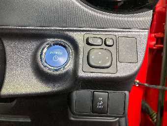 TOYOTA AQUA 2015 Image 6