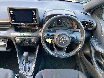 TOYOTA YARIS 2022 Image 6