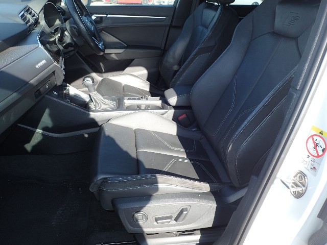 AUDI Q3 2021 Image 40