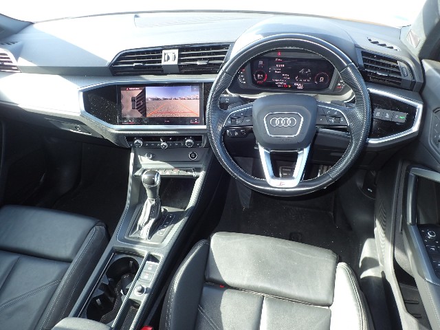 AUDI Q3 2021 Image 44