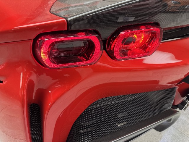 FERRARI SF90 STRADALE 2022 Image 22