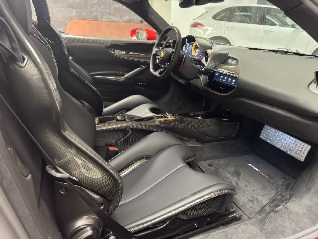 FERRARI SF90 STRADALE 2022 Image 31