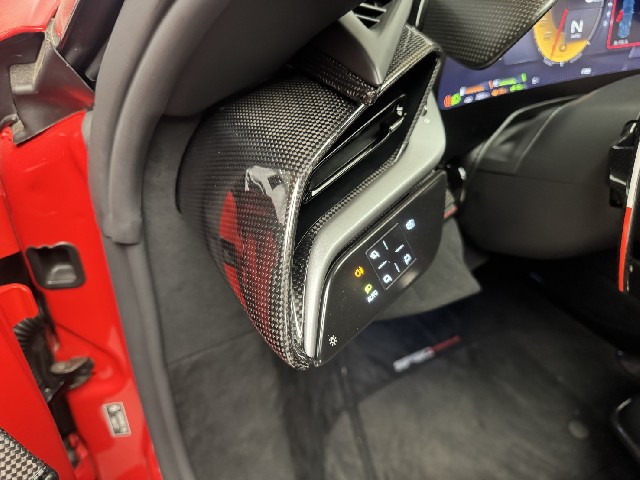 FERRARI SF90 STRADALE 2022 Image 40