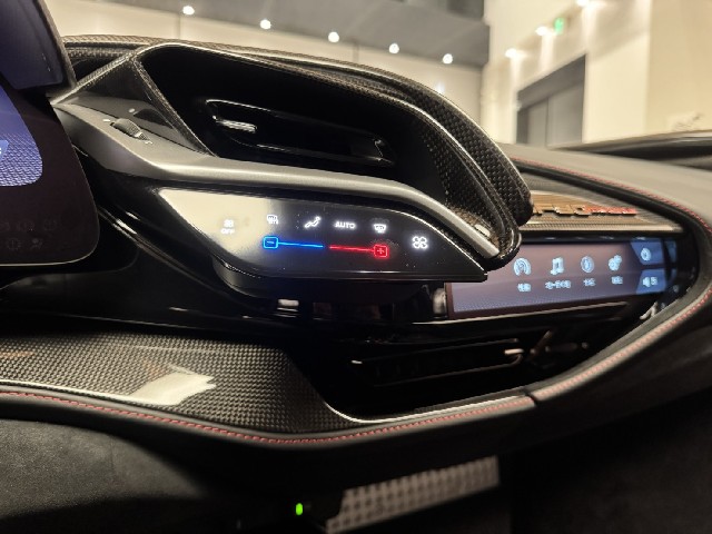 FERRARI SF90 STRADALE 2022 Image 50