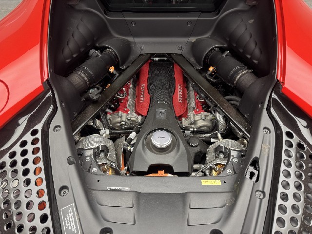 FERRARI SF90 STRADALE 2022 Image 58