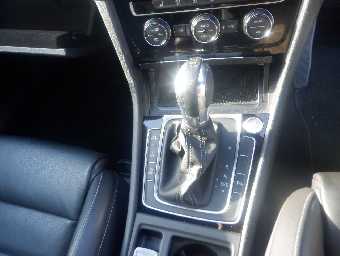 VOLKSWAGEN GOLF R 2015 Image 12