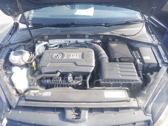 VOLKSWAGEN GOLF R 2015 Image 27