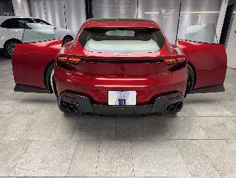 FERRARI PUROSANGUE 2025 Image 11