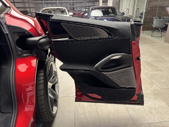 FERRARI PUROSANGUE 2025 Image 38