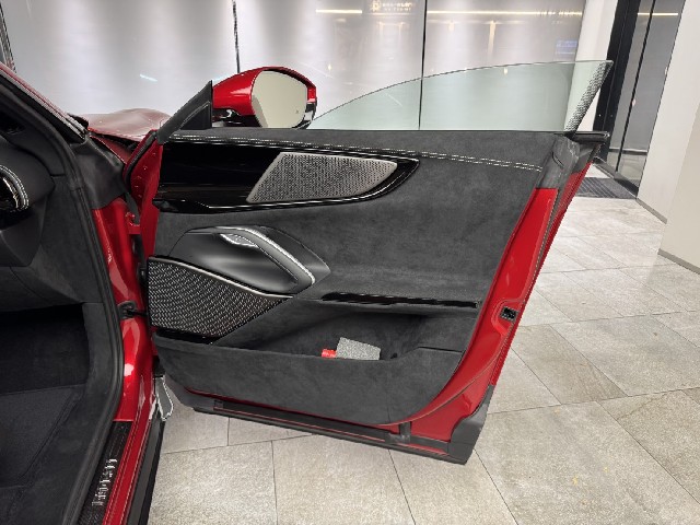 FERRARI PUROSANGUE 2025 Image 46