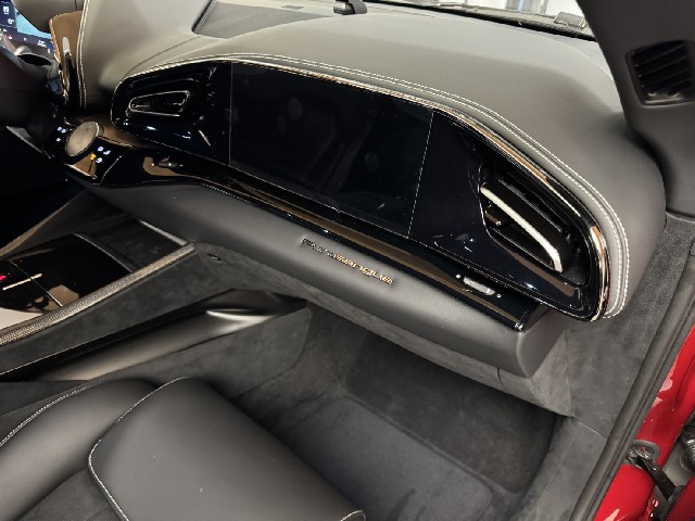 FERRARI PUROSANGUE 2025 Image 48