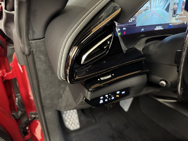 FERRARI PUROSANGUE 2025 Image 50