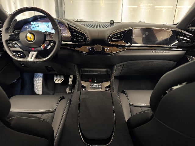 FERRARI PUROSANGUE 2025 Image 61