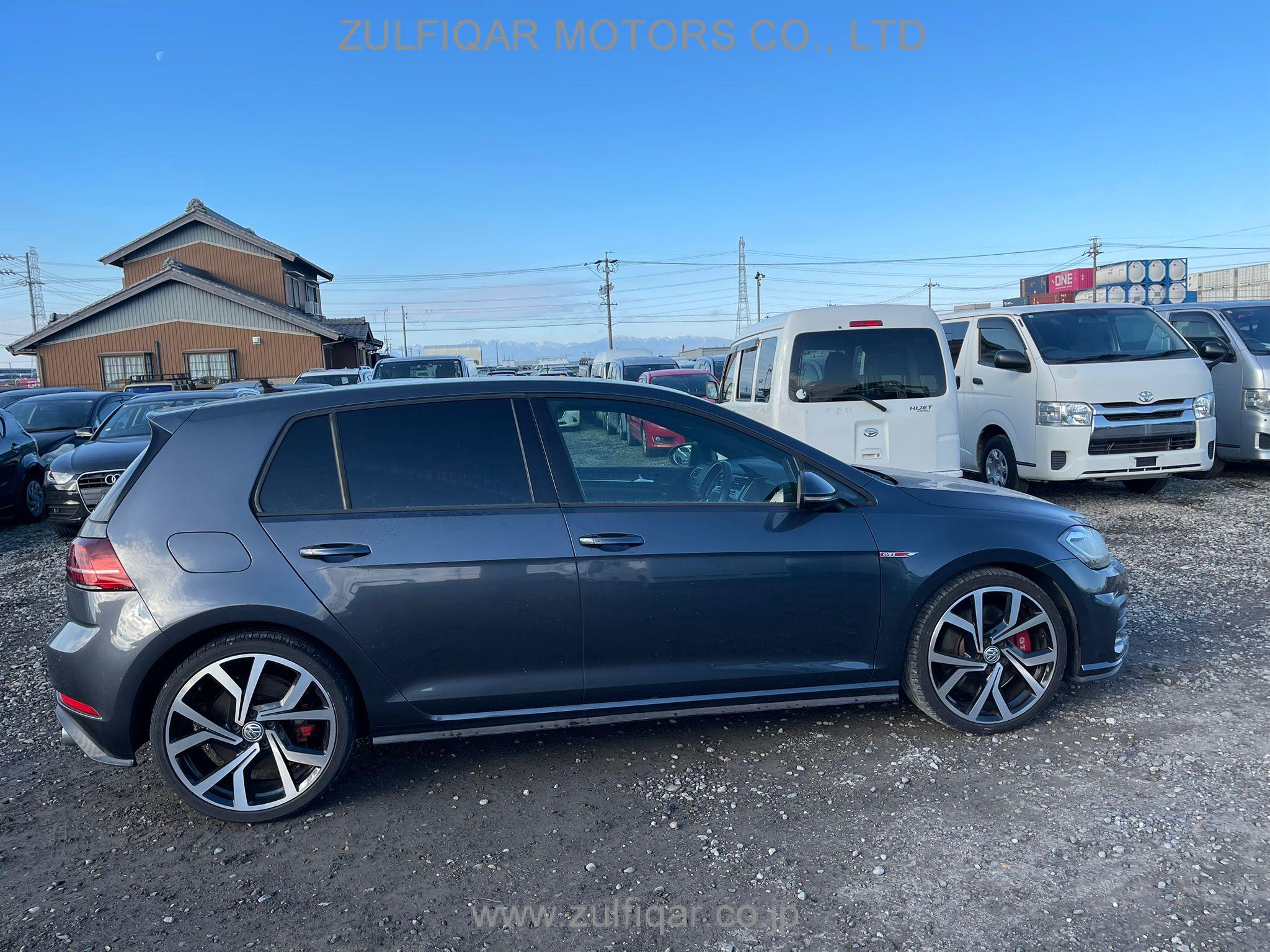 VOLKSWAGEN GOLF GTI 2017 Image 10