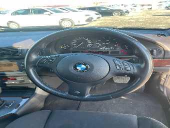 BMW 5 SERIES 2003 Image 5