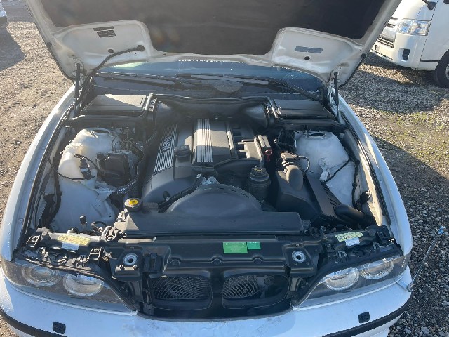 BMW 5 SERIES 2003 Image 19