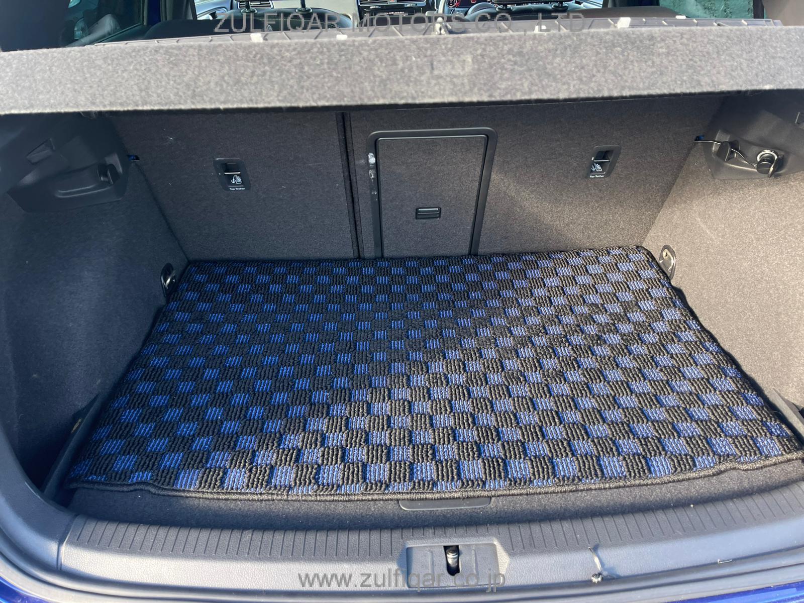 VOLKSWAGEN GOLF R 2017 Image 10