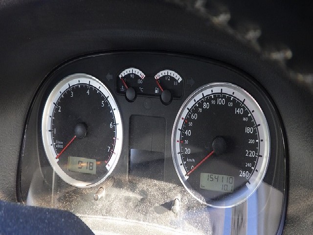 VOLKSWAGEN BORA 2005 Image 19